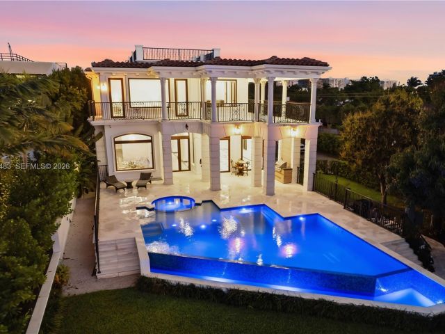 Home for sale at 919 92nd St - photo 7534064