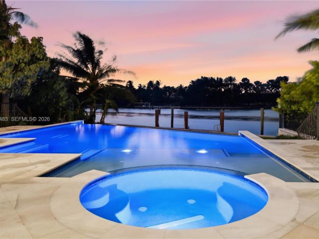 Home for sale at 919 92nd St - photo 7534065