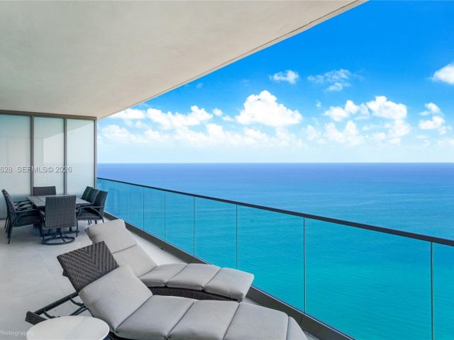 Apartment for sale  Unit #5103 - photo 7534479