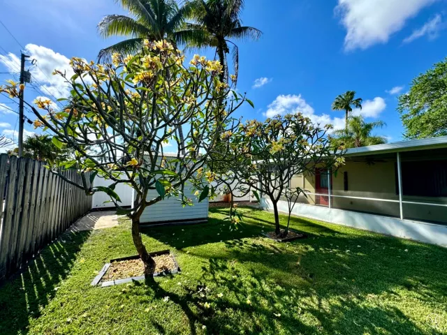 3-bedroom home for sale in Hollywood - 3510 Taft Street - MondialRealty