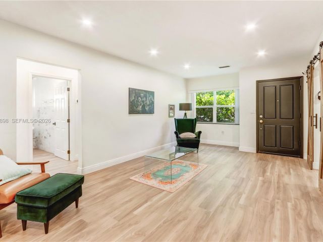 Home for sale at 815 Monterey St. - photo 7534290