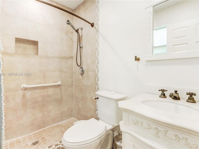 Home for sale at 815 Monterey St. - photo 7534297