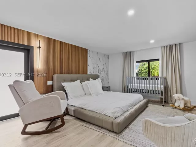 4-bedroom home for rent in Miami Beach - 116 W 1st Ct - MondialRealty