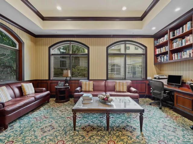 2-bedroom condo for sale in Fort Lauderdale - 411 N New River Dr Drive E 3605 - MondialRealty