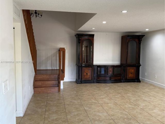 2-bedroom home for sale in Miami - 4825 SW 149th Ct 18B - MondialRealty