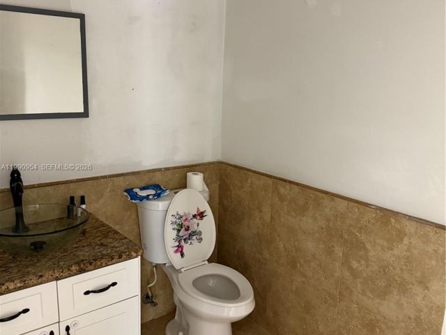 2-bedroom home for sale in Miami - 4825 SW 149th Ct 18B - MondialRealty