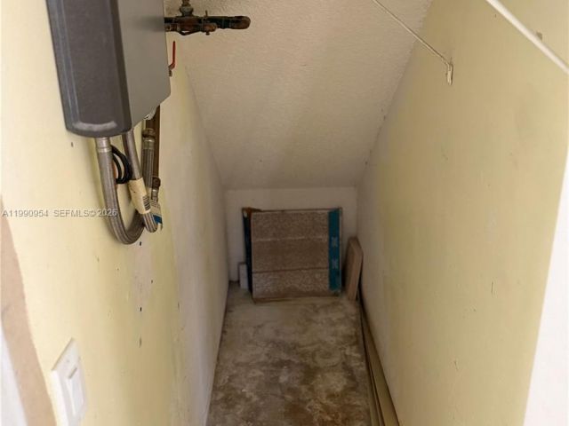 2-bedroom home for sale in Miami - 4825 SW 149th Ct 18B - MondialRealty