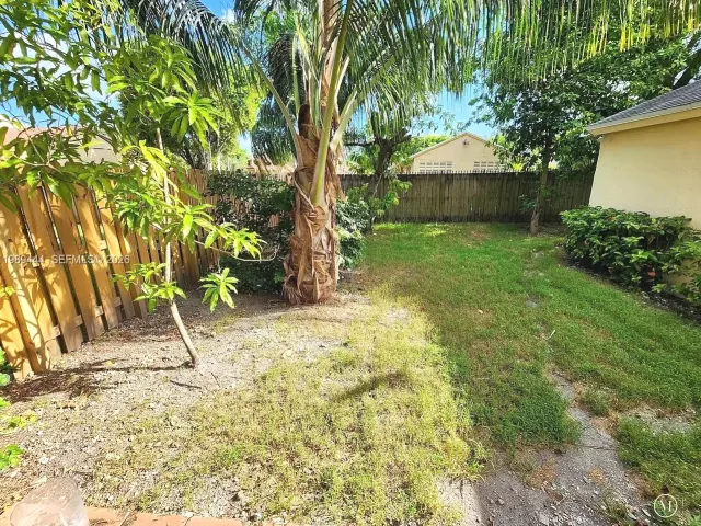 3-bedroom home for sale in Miami - 11806 SW 102nd St - MondialRealty