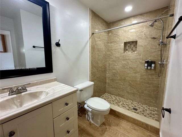 4-bedroom home for sale in Miami - 15182 SW 171st St - MondialRealty