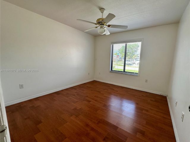 4-bedroom home for sale in Miami - 15182 SW 171st St - MondialRealty