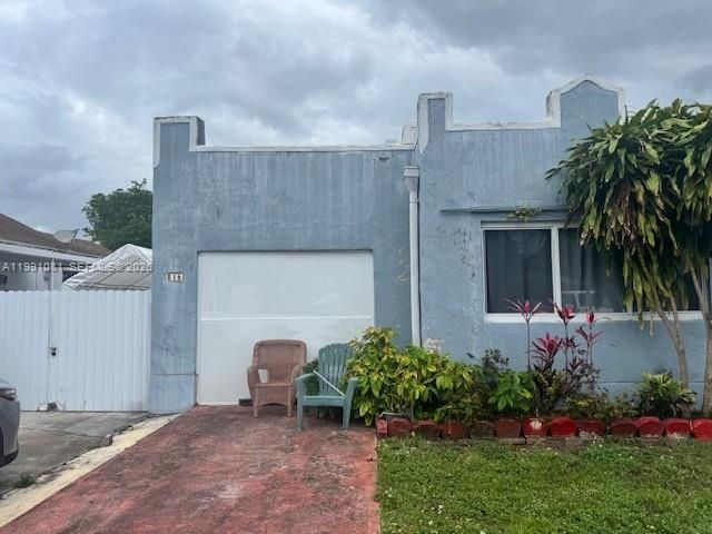 4-bedroom home for sale in Miami - 315 SW 63rd Ave - MondialRealty