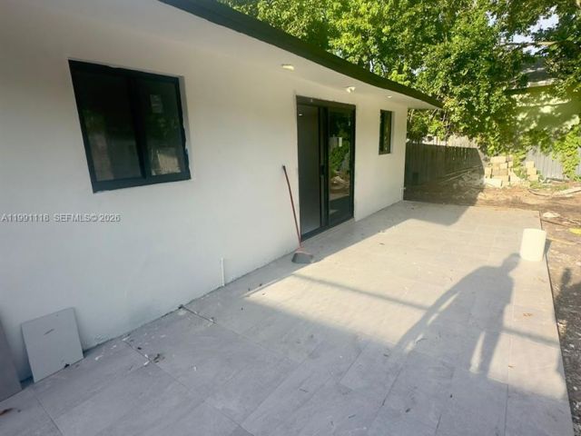 4-bedroom home for sale in Miami - 2110 NW 43rd St - MondialRealty