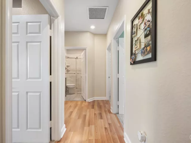 4-bedroom home for sale in Pompano Beach - 429 NE 1st Street - MondialRealty