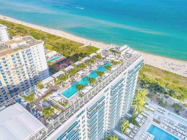 3-bedroom condo for sale in Miami Beach - 102 24th St 1040 - MondialRealty