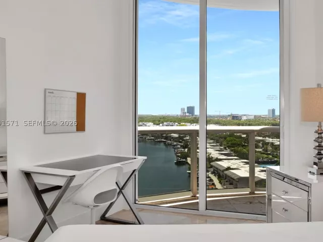2-bedroom condo for sale in Sunny Isles Beach - 16001 collins ave 1005 - MondialRealty