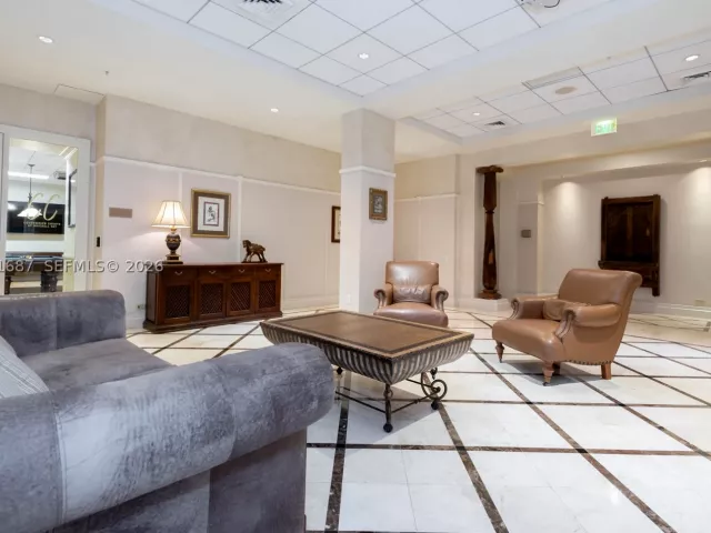 3-bedroom condo for sale in Miami - 701 Brickell Key Blvd 1912 - MondialRealty