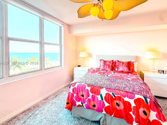 2-bedroom condo for sale in Fort Lauderdale - 2100 N Ocean Blvd 6C - MondialRealty