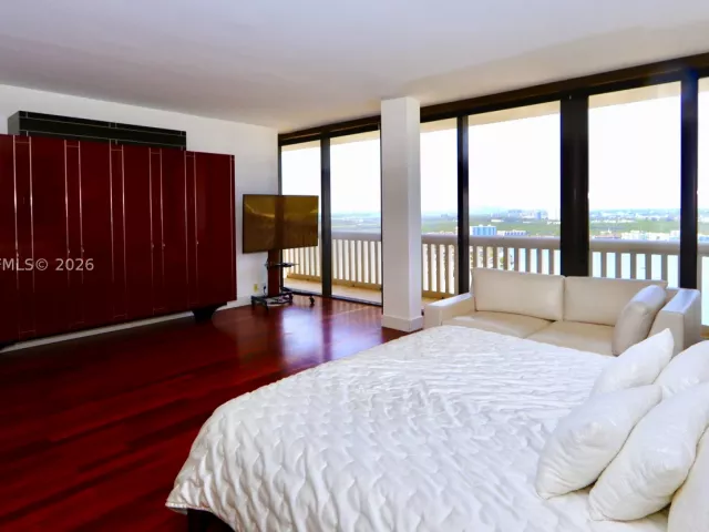 1-bedroom condo for rent in Aventura - 1000 Island Blvd PH2 - MondialRealty