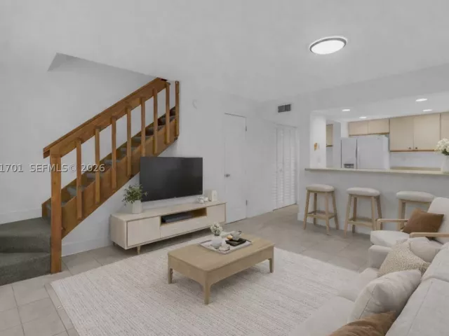 2-bedroom home for sale in Miami - 3599 SW 17th St 3599 - MondialRealty