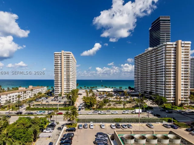 2-bedroom condo for sale in Hallandale Beach - 1965 S Ocean Dr 9F - MondialRealty