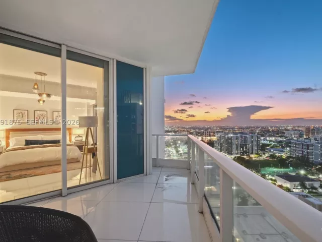 3-bedroom condo for sale in Miami - 2020 N Bayshore Dr 2502 - MondialRealty