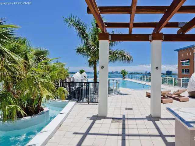 3-bedroom condo for sale in Miami - 2020 N Bayshore Dr 2502 - MondialRealty
