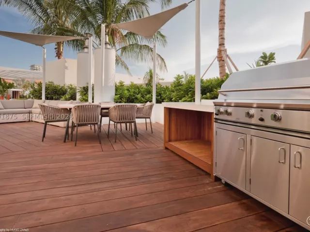 3-bedroom condo for sale in Miami - 2020 N Bayshore Dr 2502 - MondialRealty