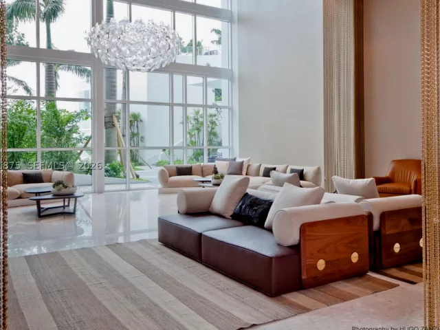 3-bedroom condo for sale in Miami - 2020 N Bayshore Dr 2502 - MondialRealty