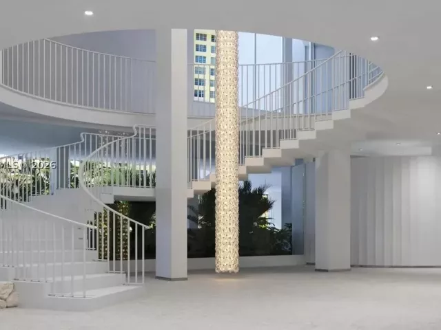 2-bedroom condo for rent in Miami Beach - 5555 Collins Ave 12N - MondialRealty