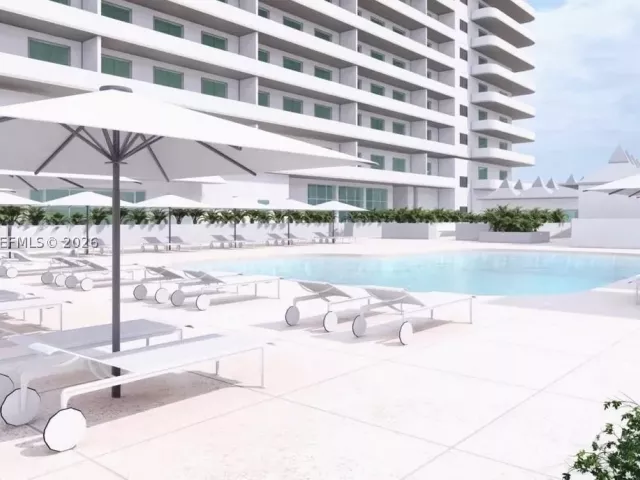 2-bedroom condo for rent in Miami Beach - 5555 Collins Ave 12N - MondialRealty
