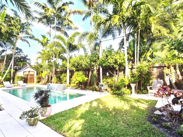 3-bedroom home for sale in Hollywood - 315 N 31st Rd - MondialRealty