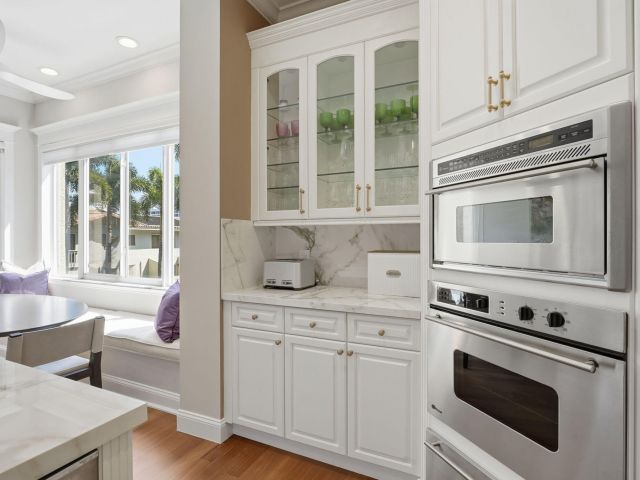 3-bedroom home for rent in Boca Raton - 921 Osceola Drive 2 - MondialRealty
