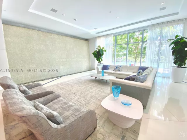 3-bedroom condo for sale in Sunny Isles Beach - 300 Sunny Isles Blvd 4-903 - MondialRealty