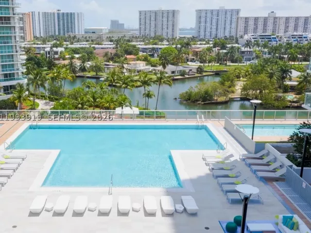 3-bedroom condo for sale in Sunny Isles Beach - 300 Sunny Isles Blvd 4-903 - MondialRealty