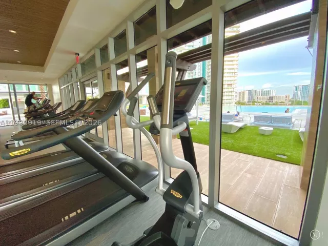 3-bedroom condo for sale in Sunny Isles Beach - 300 Sunny Isles Blvd 4-903 - MondialRealty