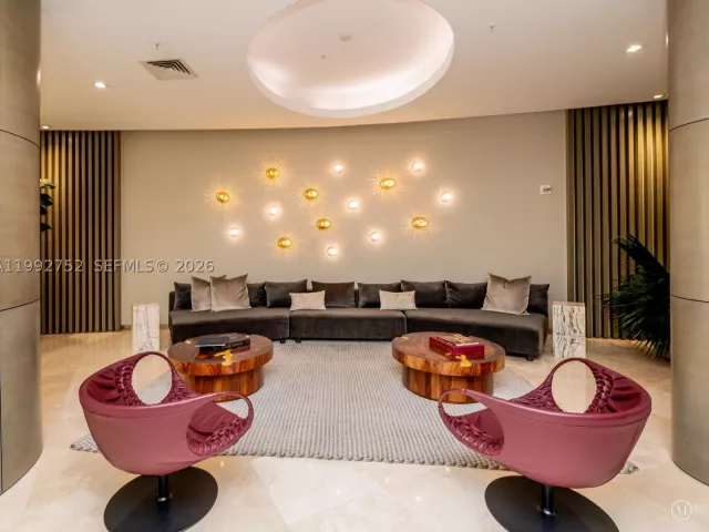1-bedroom condo for rent in Bal Harbour - 10275 Collins Ave 1107 - MondialRealty