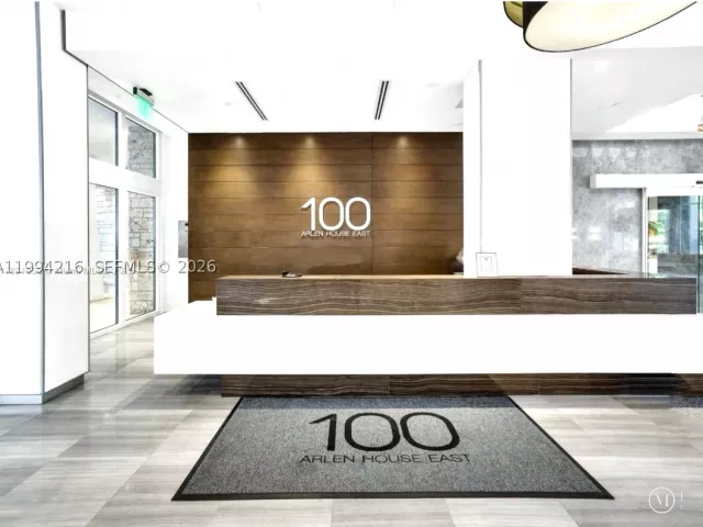2-bedroom condo for sale in Sunny Isles Beach - 100 Bayview Dr 507 - MondialRealty