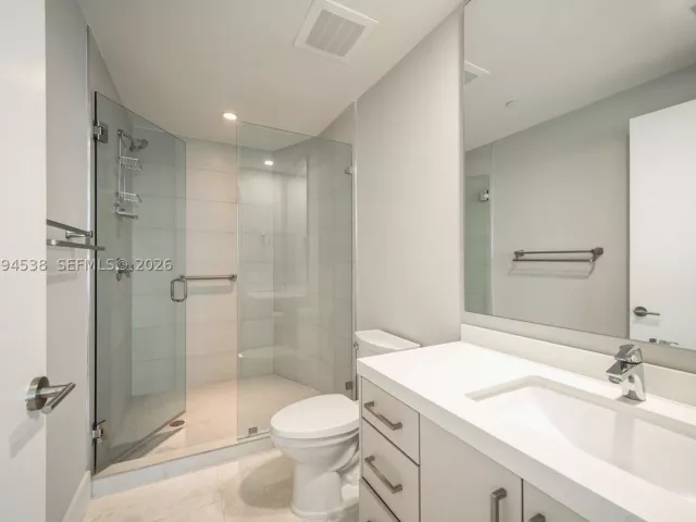 3-bedroom condo for sale in Miami -  - MondialRealty