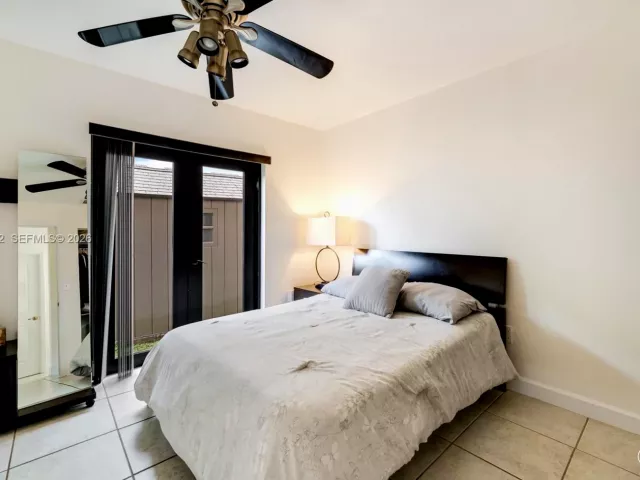 4-bedroom home for sale in Miami - 10268 SW 145th Ct - MondialRealty