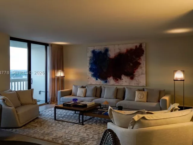 3-bedroom condo for rent in Aventura - 2000 Island Blvd 2404 - MondialRealty