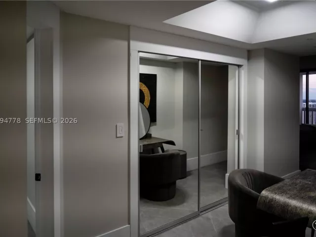 3-bedroom condo for rent in Aventura - 2000 Island Blvd 2404 - MondialRealty