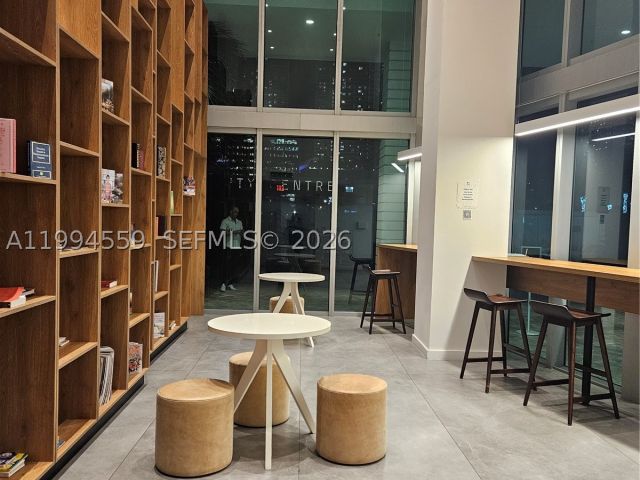 2-bedroom condo for sale in Miami - 350 S Miami Ave 2714 - MondialRealty