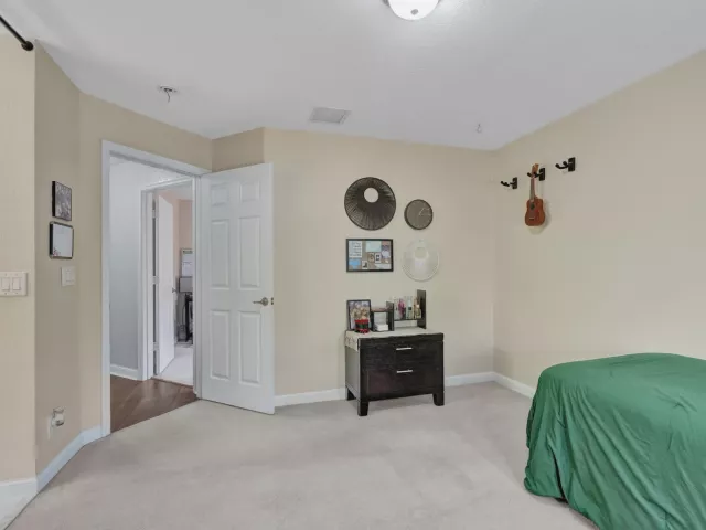 5-bedroom home for sale in West Palm Beach - 6591 Traveler Road - MondialRealty