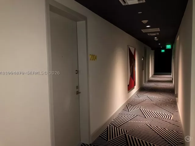 1-bedroom condo for sale in Miami - 45 SW 9th St 2004 - MondialRealty