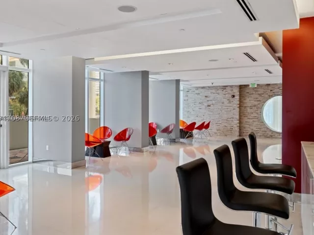 1-bedroom condo for sale in Miami - 41 SE 5th St 1306 - MondialRealty