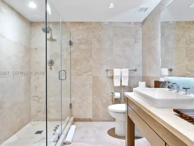 3-bedroom condo for rent in Miami Beach -  - MondialRealty