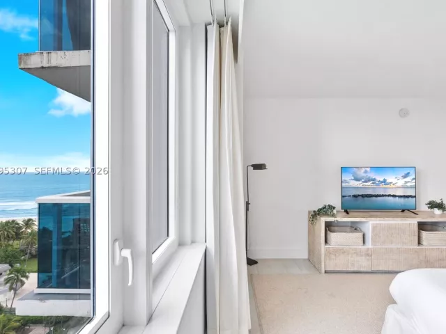 3-bedroom condo for rent in Miami Beach -  - MondialRealty