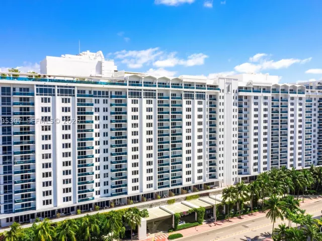 3-bedroom condo for rent in Miami Beach -  - MondialRealty