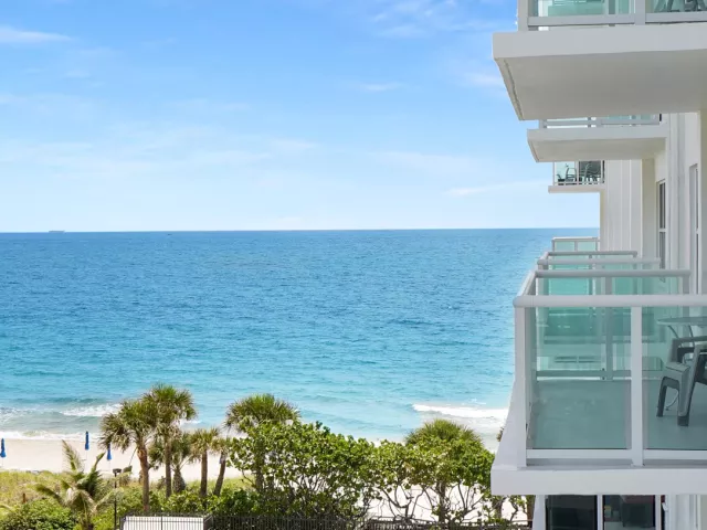 1-bedroom condo for sale in Fort Lauderdale - 3550 Galt Ocean Drive 508 - MondialRealty