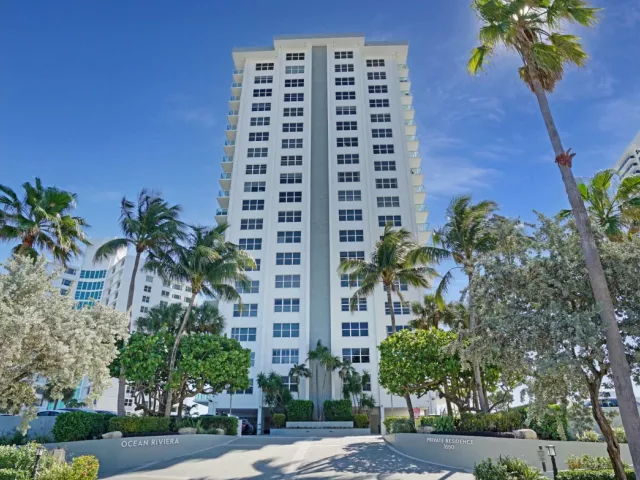 1-bedroom condo for sale in Fort Lauderdale - 3550 Galt Ocean Drive 508 - MondialRealty